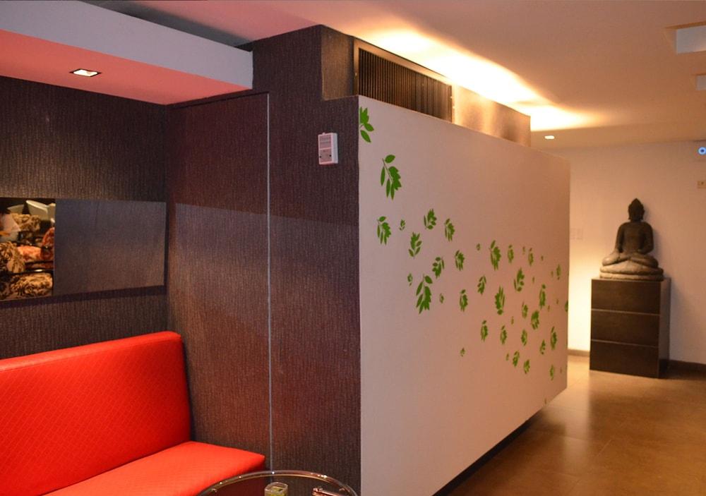 San Simon Hotel Pereira By Soratama Екстер'єр фото A room divider